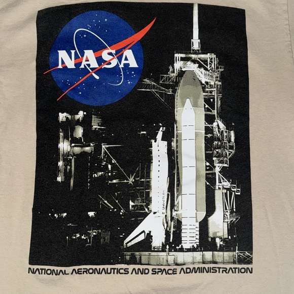 NASA Tan Graphic Tee - Picture 2 of 10